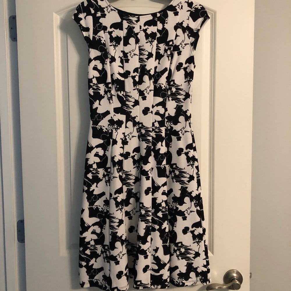 ELLE Dress - Size S